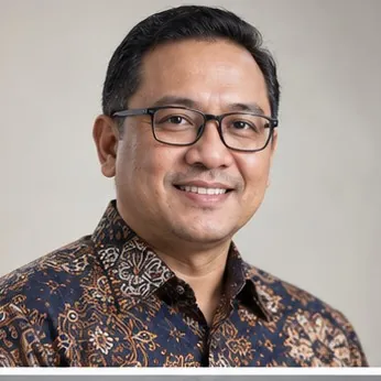 Budi Santoso, M.M.